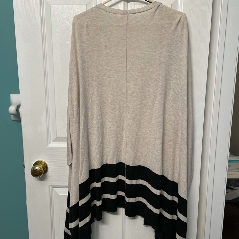 Long Cardigan - Picture 3 of 5